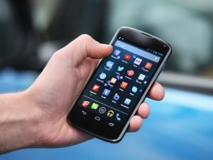 Использование мобильного телефона не приводит к раку головного мозга Использование мобильного телефона не приводит к раку головного мозга